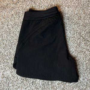 Women’s Lands’ End swim shorts